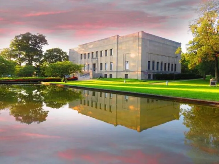 Everhart Museum