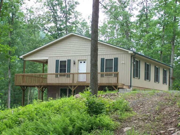 Ludwig’s Trailside Bed & Breakfast and Cabin Rentals
