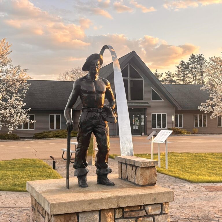 Warren County Visitors Bureau